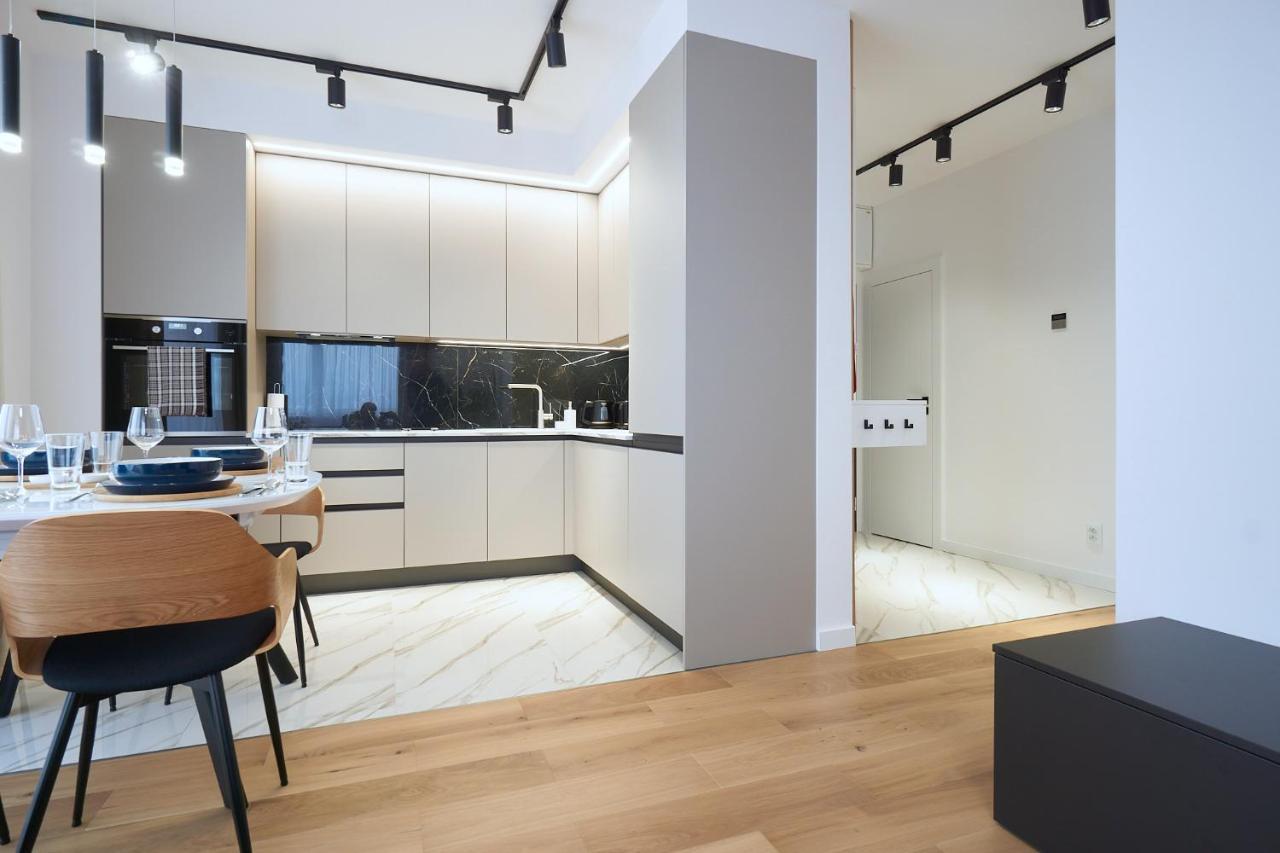 The Gatsby Apartment Poprad Bagian luar foto