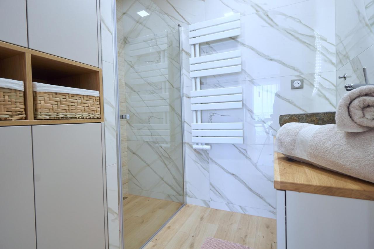 The Gatsby Apartment Poprad Bagian luar foto